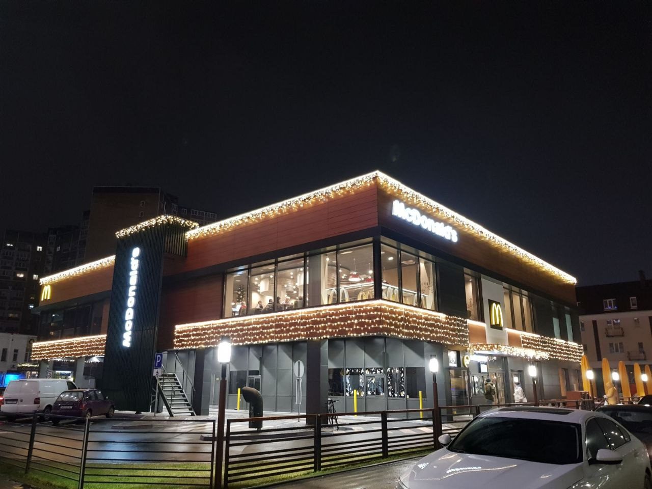 Iluminat restaurant — vedere 2